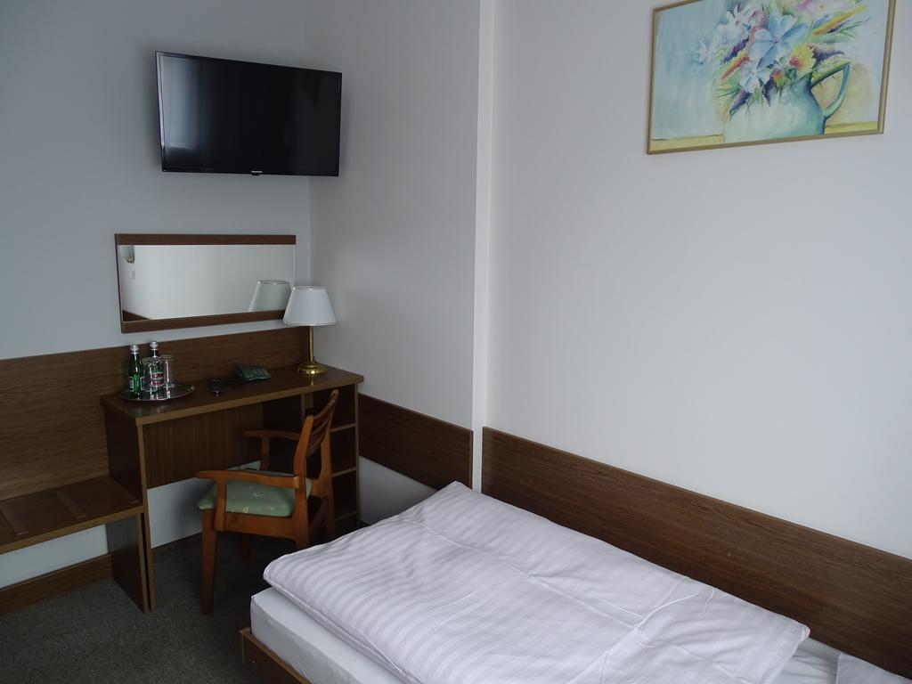 Motel 2000 Стеншев Екстер'єр фото